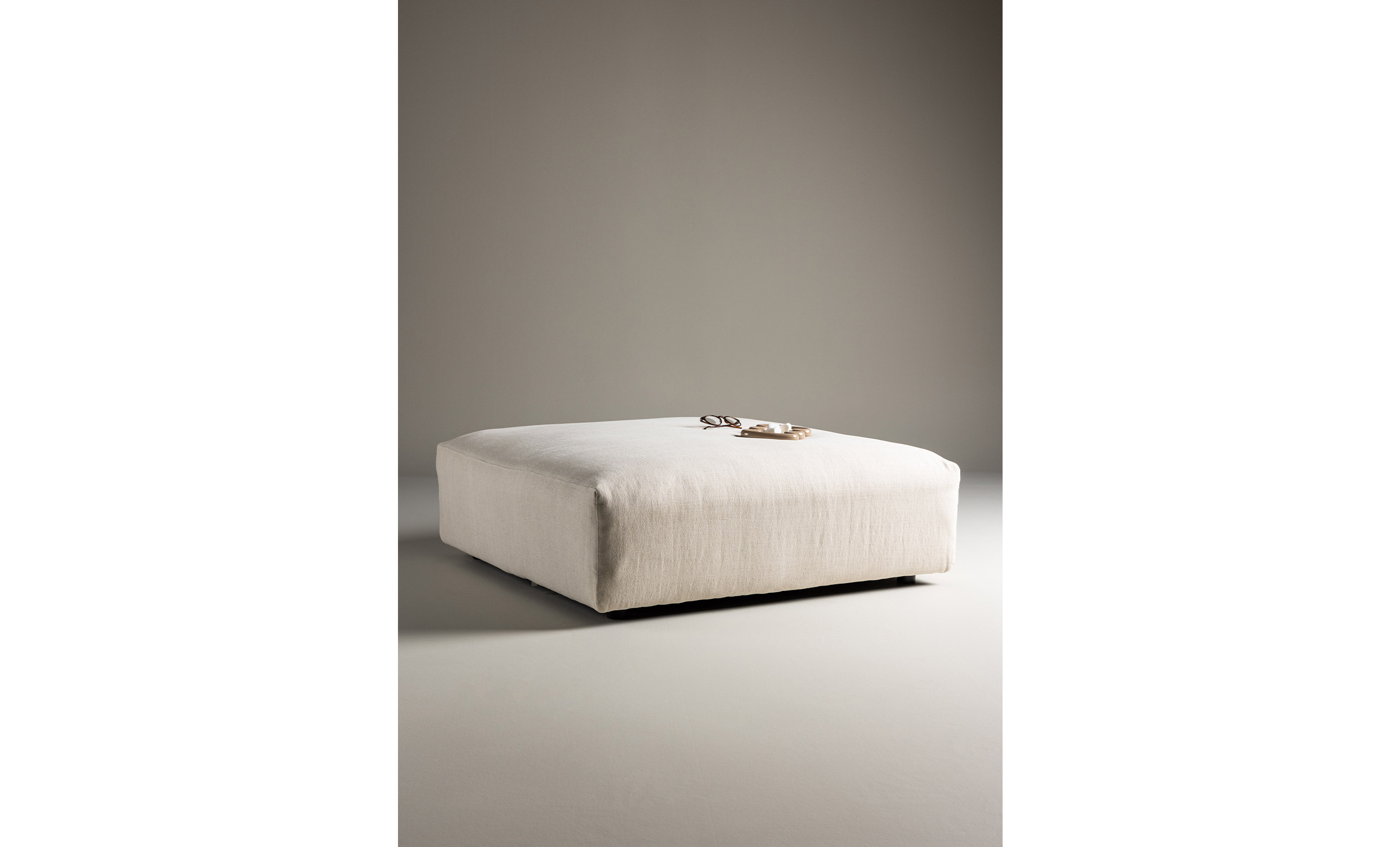 LUNABELLE Sittpuff/Fotpall Beige