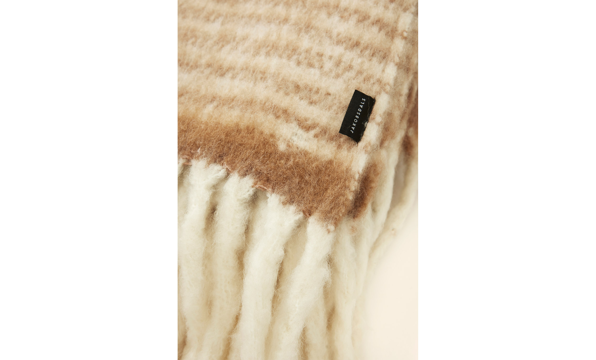 ALMOND Mohair Pld Beige