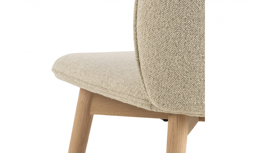 CLARISSA Stol Beige i gruppen Matplats / Sittmbler / Stolar hos SoffaDirekt.se (0000109052)