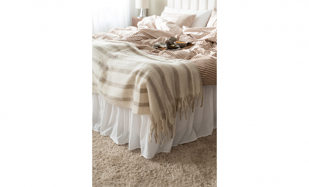 MORGAN Pld Rand Beige i gruppen Mattor & Textil / Pldar hos SoffaDirekt.se (104571)