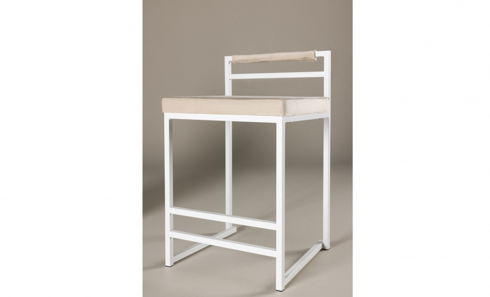 LULIA Barstol Beige i gruppen Matplats / Sittmbler / Barstolar hos SoffaDirekt.se (61121-101)