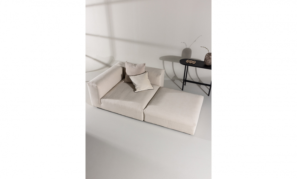 LUNABELLE Sittpuff/Fotpall Beige i gruppen Vardagsrum / Soffor / Modulsoffor hos SoffaDirekt.se (61243-102)